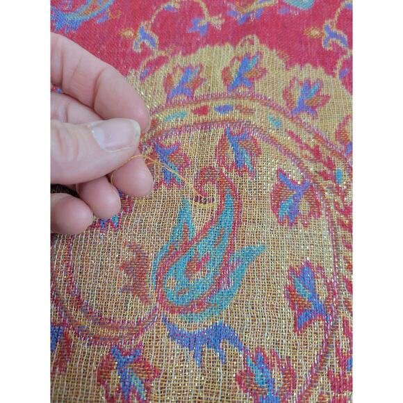 Reversible Fringe Shawl Scarf Pink Blue Paisley Metallic Thread Women's 28"x68" - Picture 10 of 10